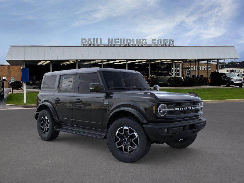 new 2025 Ford Bronco car, priced at $51,967