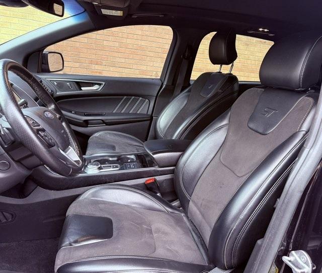 used 2019 Ford Edge car, priced at $19,869