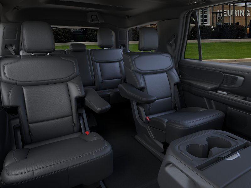 new 2025 Ford Expedition car, priced at $79,155
