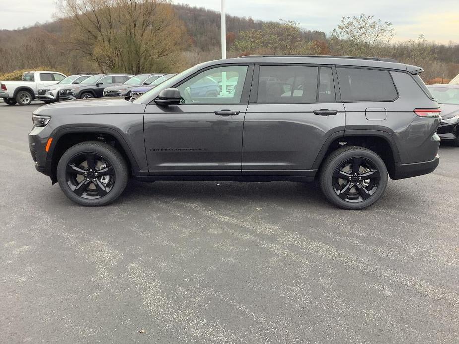 new 2024 Jeep Grand Cherokee L car, priced at $47,377