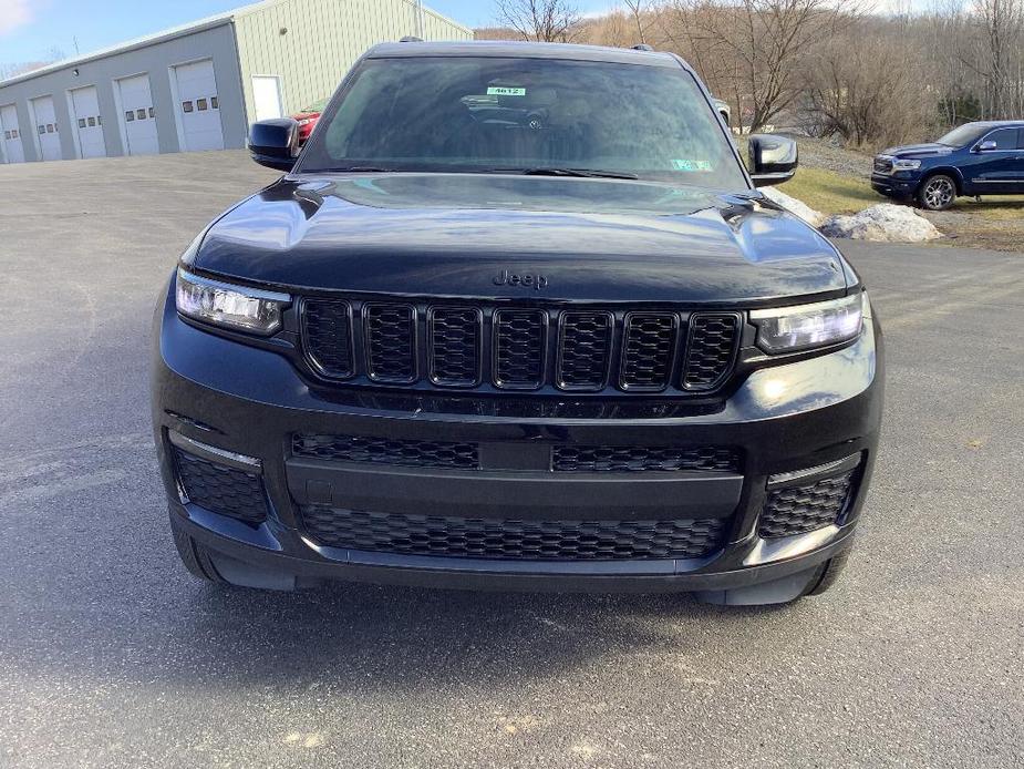 new 2024 Jeep Grand Cherokee L car, priced at $52,005