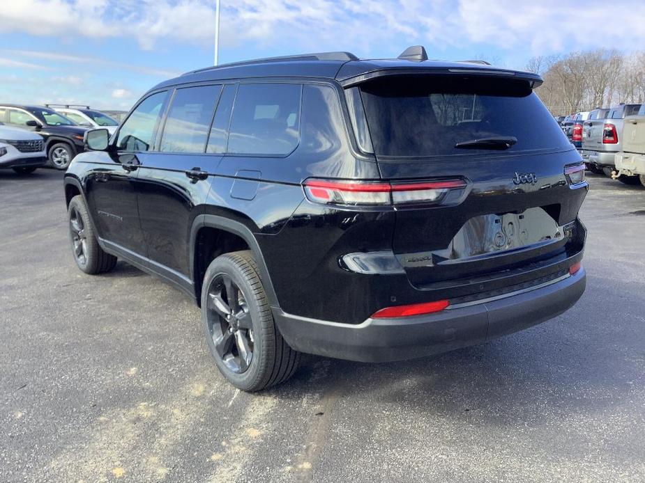 new 2024 Jeep Grand Cherokee L car, priced at $52,005