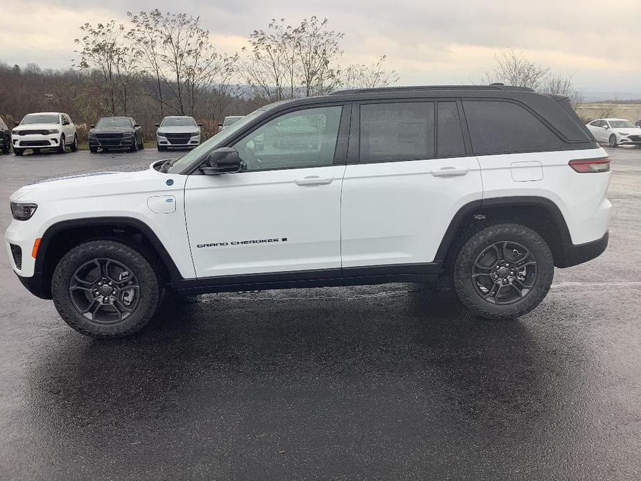 new 2024 Jeep Grand Cherokee 4xe car, priced at $59,013