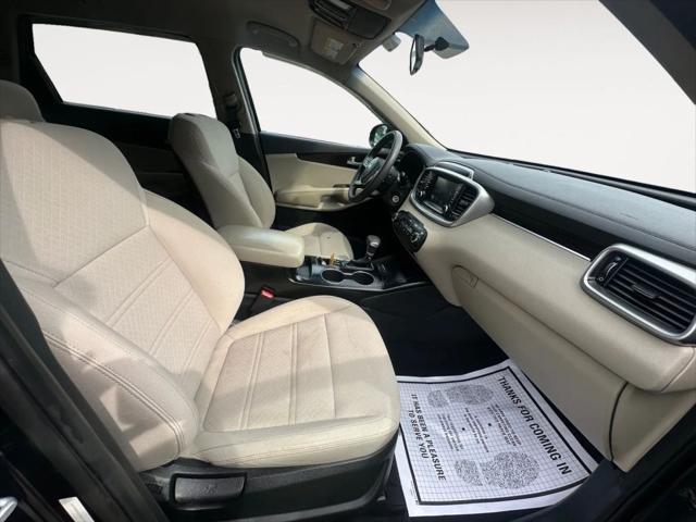 used 2019 Kia Sorento car, priced at $13,978