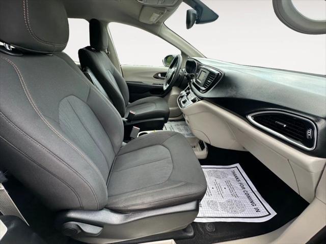 used 2017 Chrysler Pacifica car, priced at $10,987