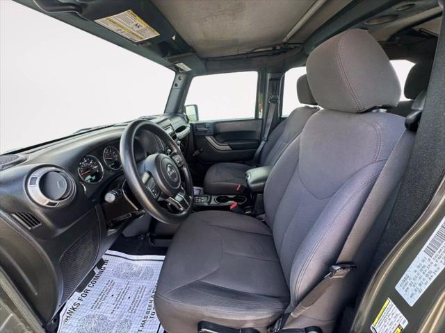 used 2015 Jeep Wrangler Unlimited car, priced at $14,987