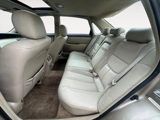used 2001 Toyota Avalon car, priced at $1,987