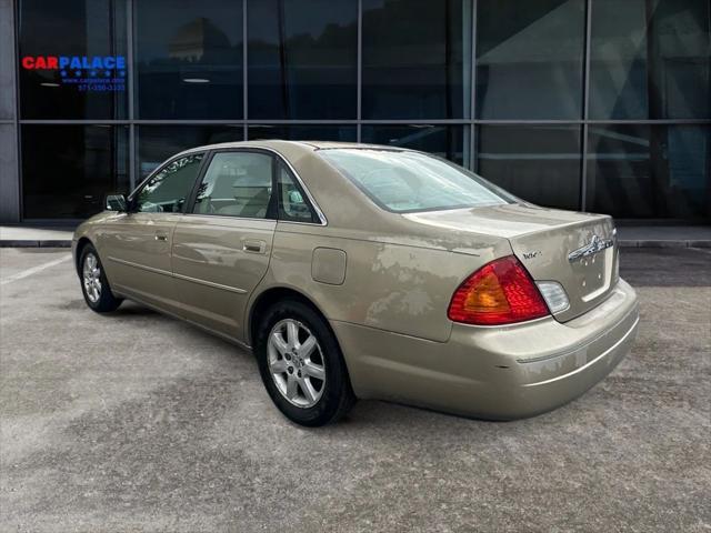 used 2001 Toyota Avalon car, priced at $1,987