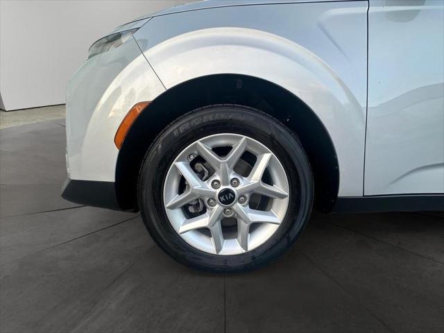 used 2020 Kia Soul car, priced at $9,987