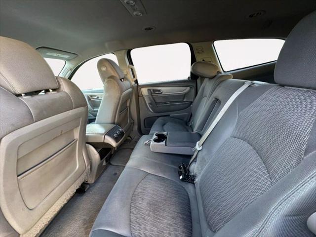 used 2016 Chevrolet Traverse car, priced at $7,987