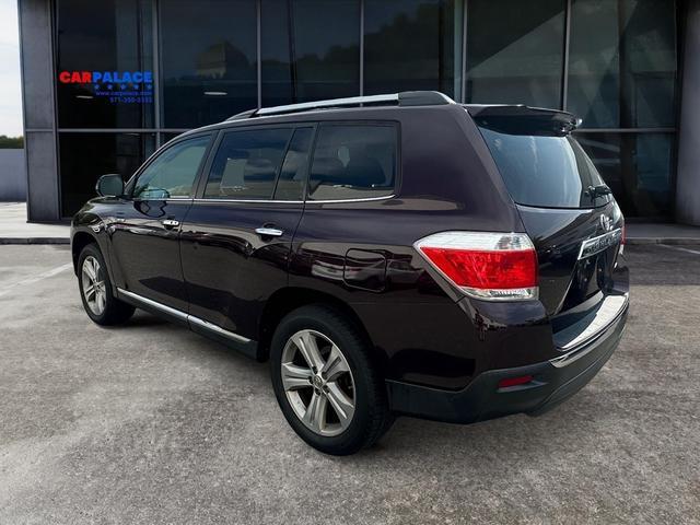 used 2013 Toyota Highlander car, priced at $14,987