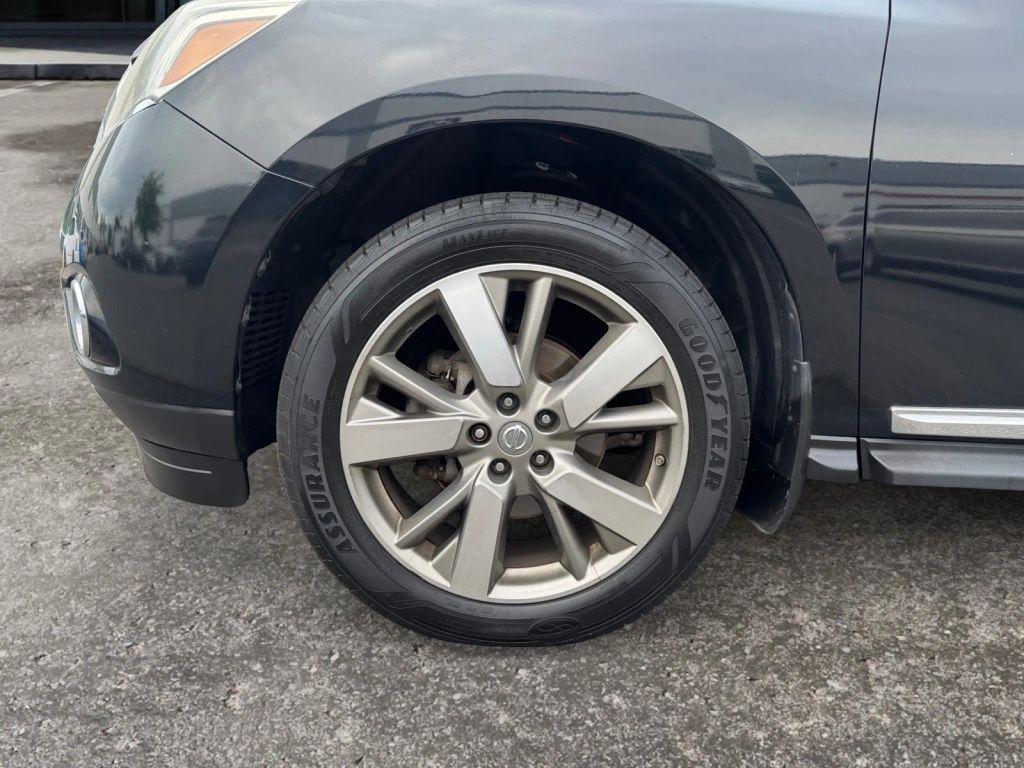 used 2013 Nissan Pathfinder car, priced at $7,987