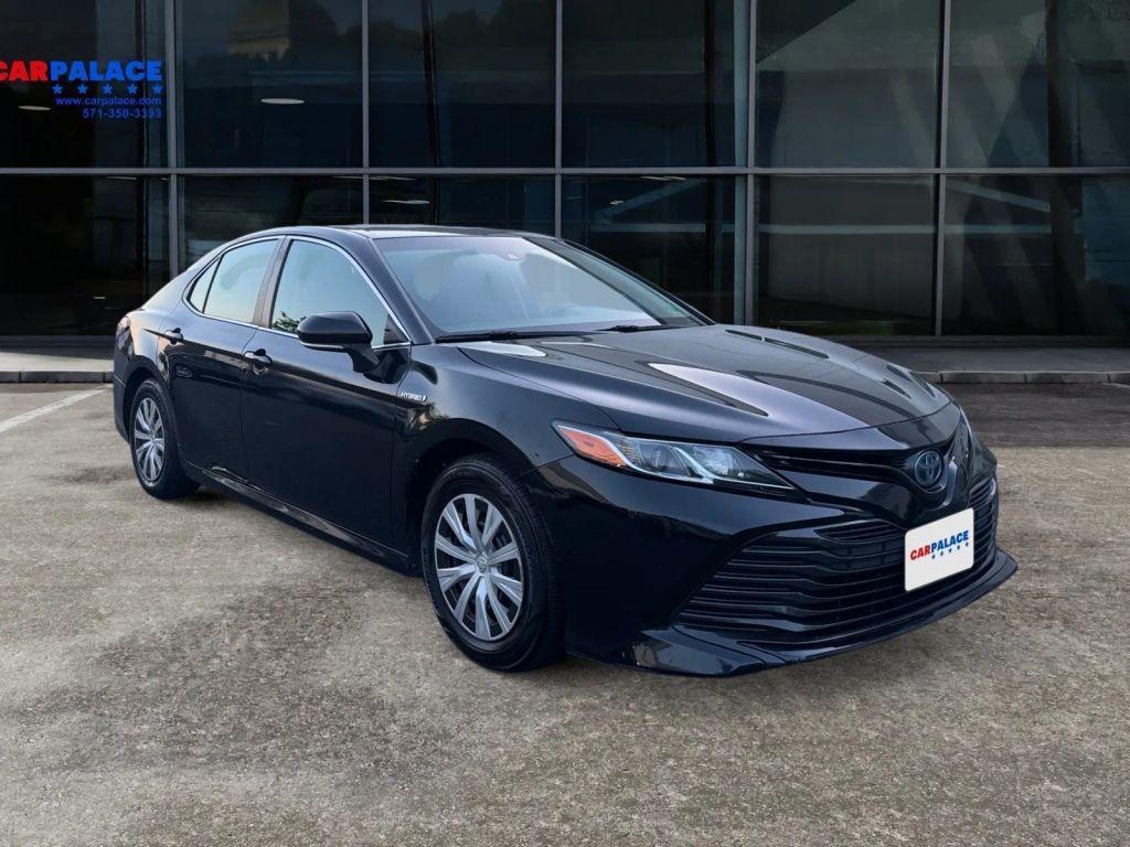 used 2018 Toyota Camry Hybrid car, priced at $14,987