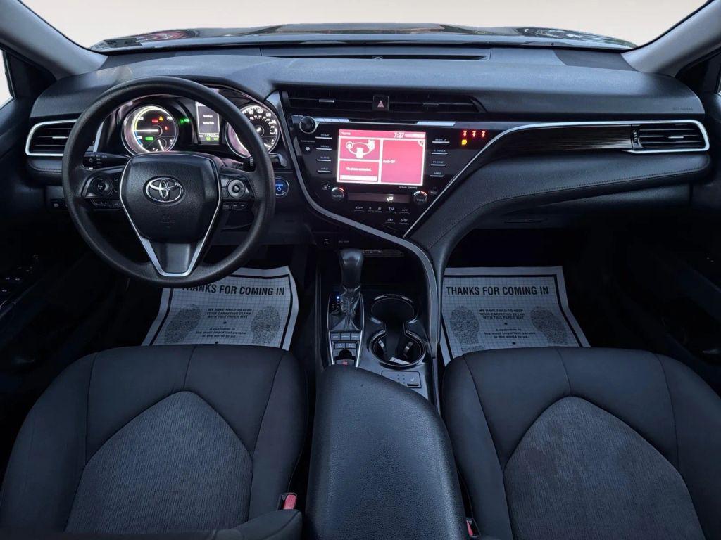 used 2018 Toyota Camry Hybrid car, priced at $14,987