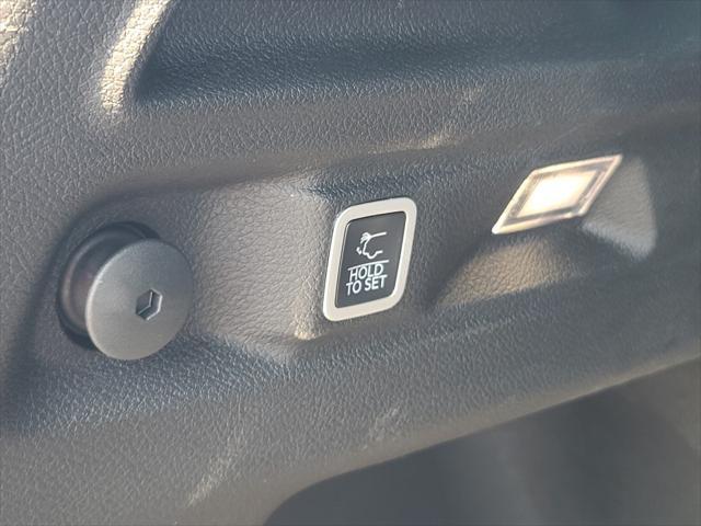 new 2025 Jeep Grand Cherokee L car, priced at $44,572