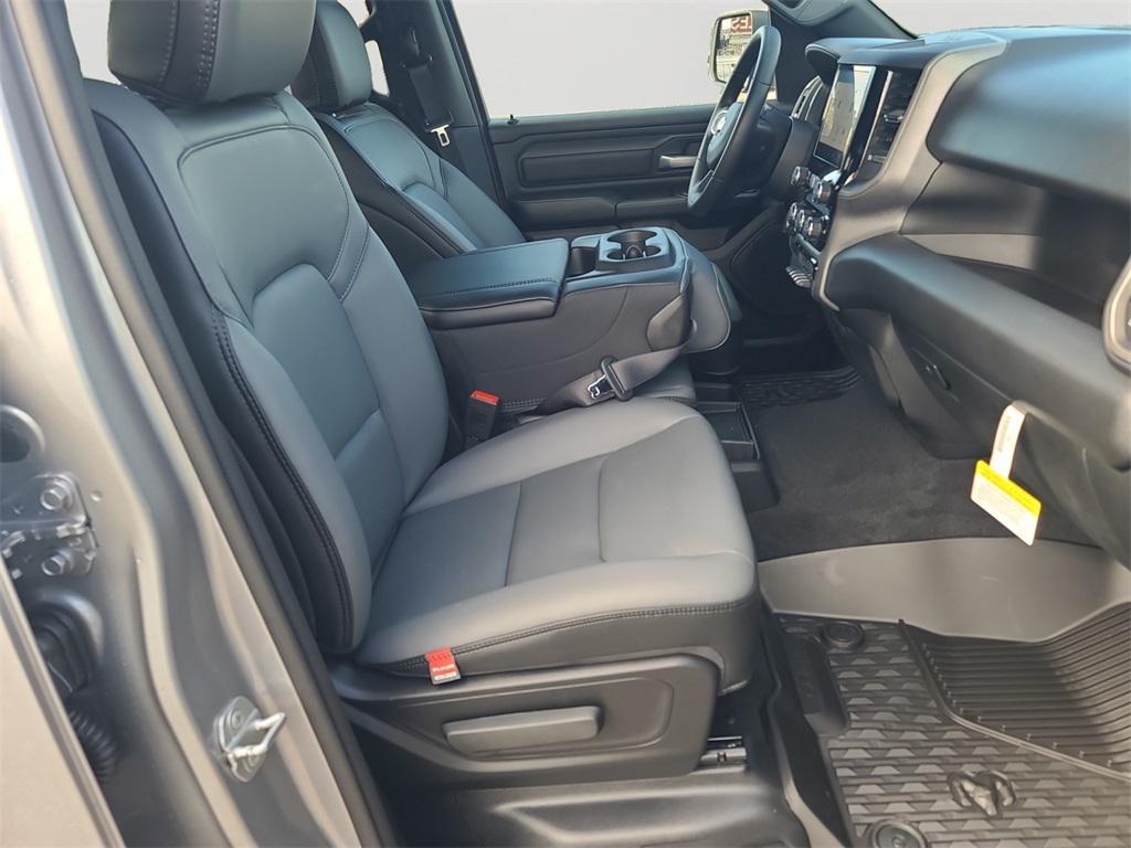 new 2025 Ram 1500 car, priced at $40,995