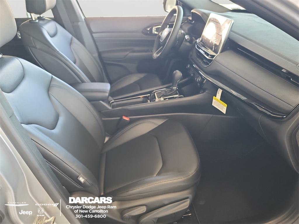 new 2026 Jeep Compass car, priced at $38,415