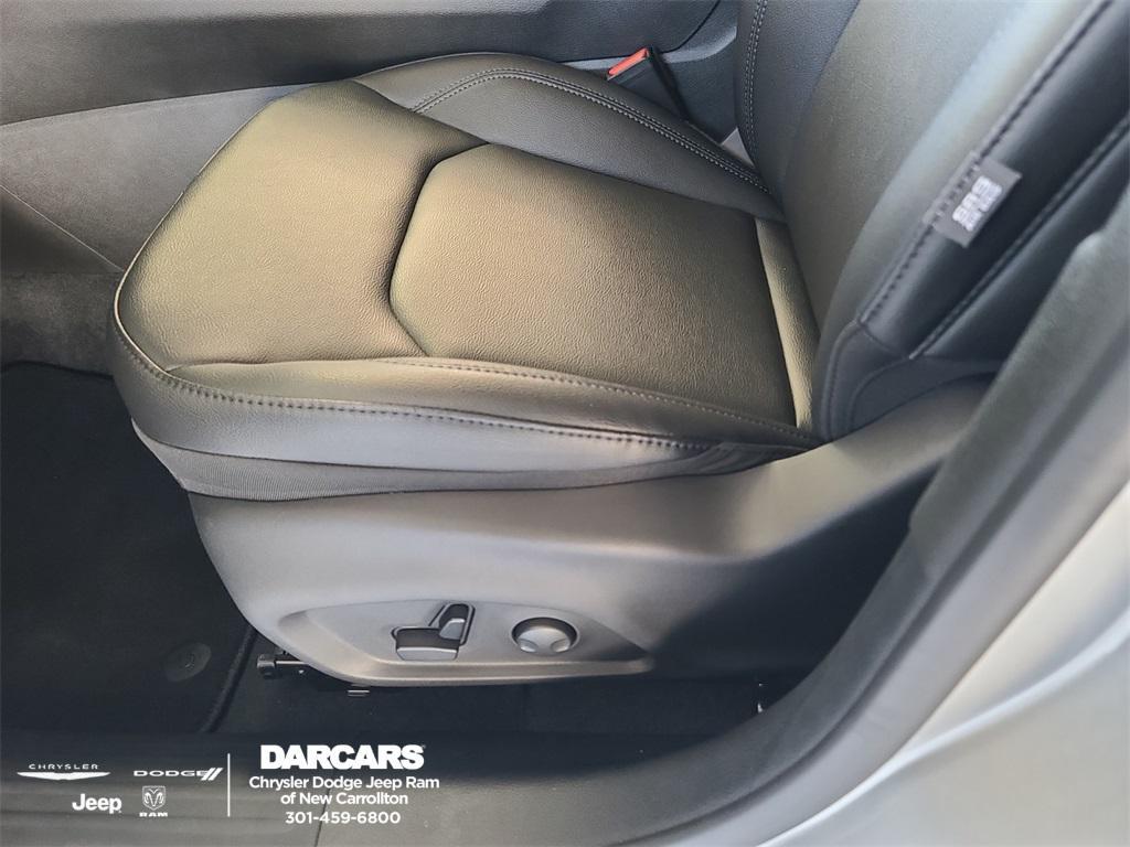 new 2026 Jeep Compass car, priced at $38,415