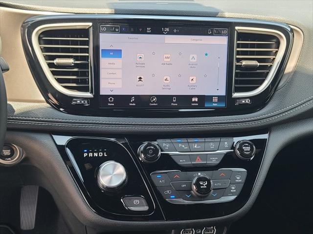 new 2025 Chrysler Pacifica car, priced at $43,527