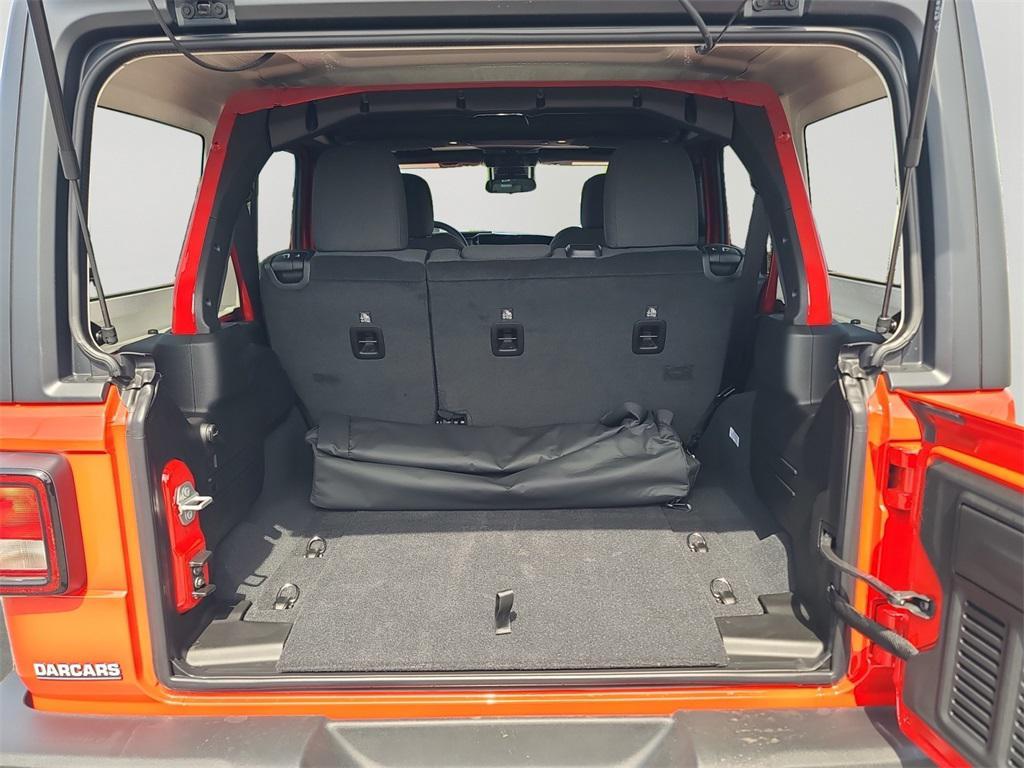 new 2025 Jeep Wrangler car, priced at $45,871