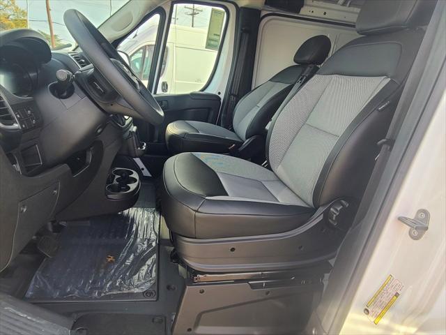 new 2024 Ram ProMaster 2500 car, priced at $45,995