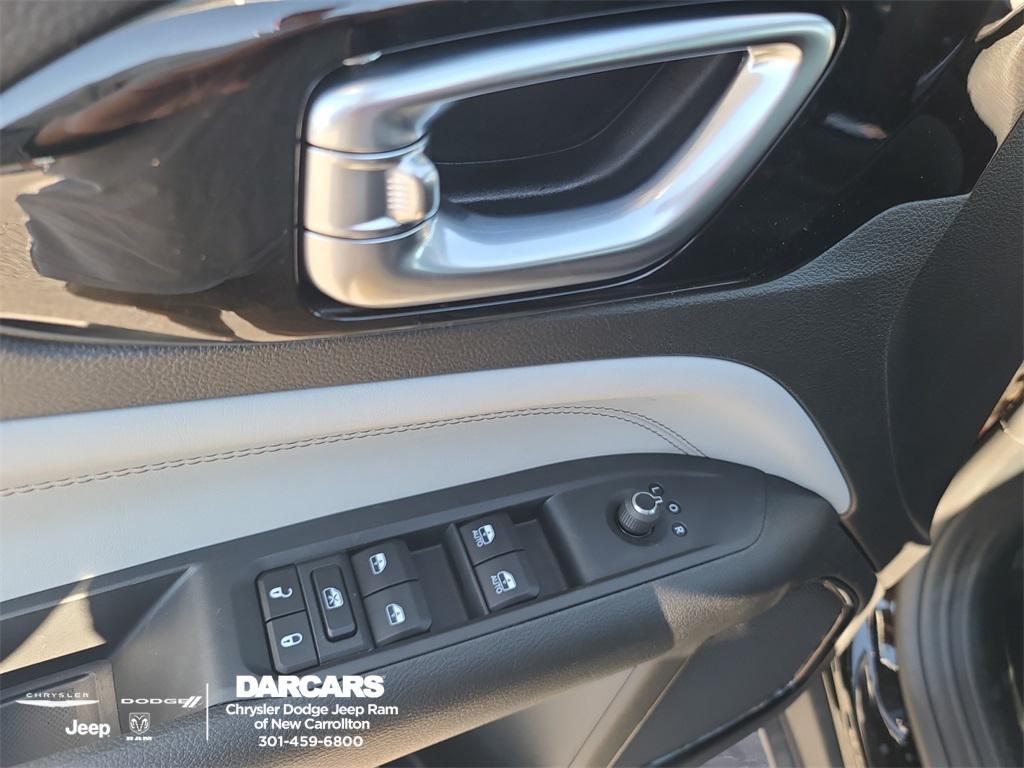 new 2026 Jeep Compass car, priced at $32,720