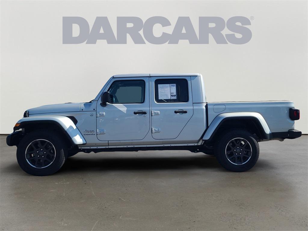 used 2023 Jeep Gladiator car, priced at $29,517