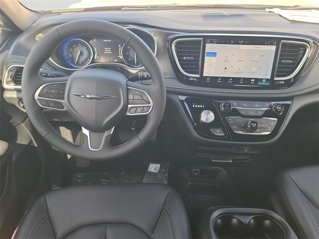 new 2026 Chrysler Pacifica car, priced at $43,385