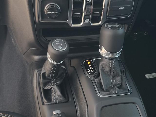 new 2025 Jeep Wrangler car, priced at $53,327
