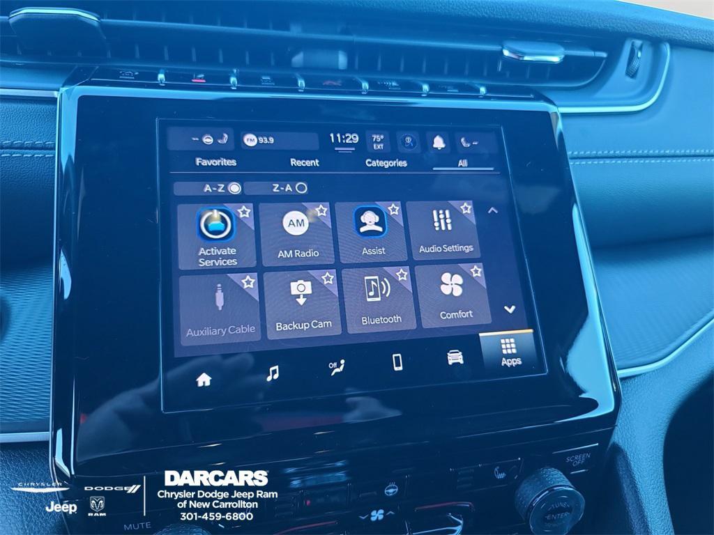 new 2025 Jeep Grand Cherokee car, priced at $39,995