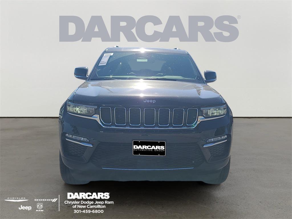 new 2025 Jeep Grand Cherokee car, priced at $44,995