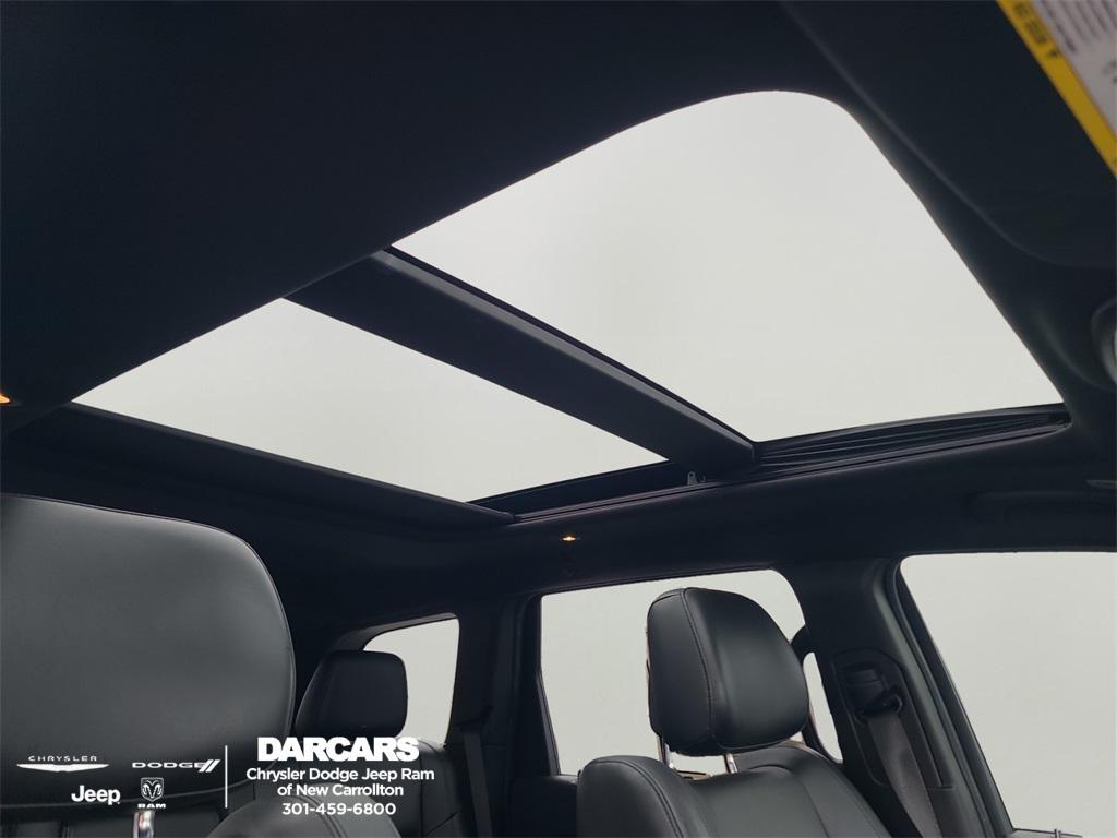 used 2020 Jeep Grand Cherokee car, priced at $19,228