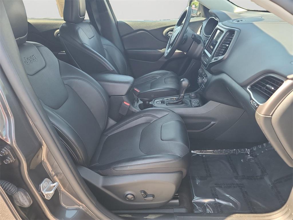 used 2022 Jeep Cherokee car, priced at $22,732