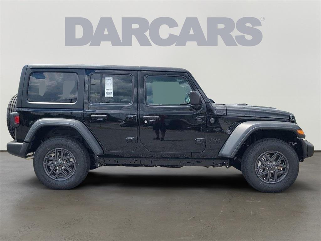 new 2025 Jeep Wrangler car, priced at $45,871