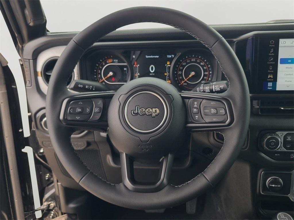 new 2025 Jeep Wrangler car, priced at $45,871