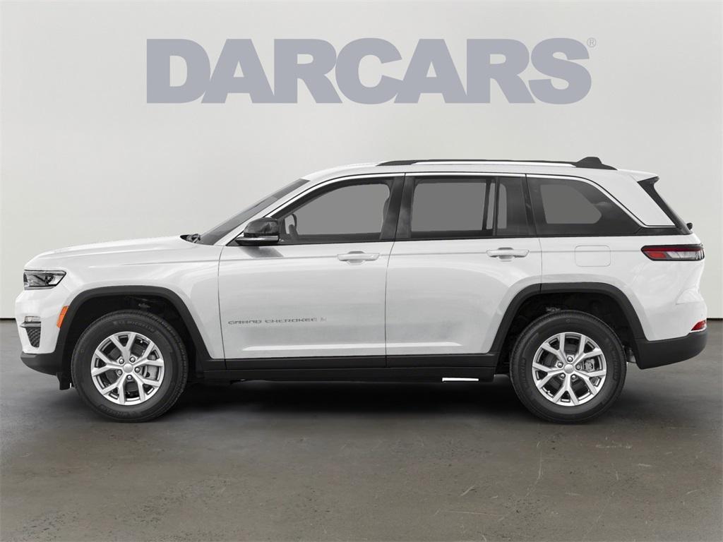 new 2025 Jeep Grand Cherokee car, priced at $47,165