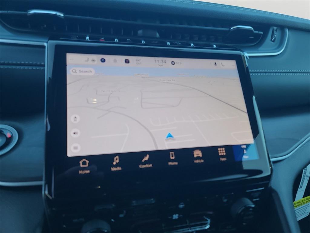 new 2025 Jeep Grand Cherokee car, priced at $43,844