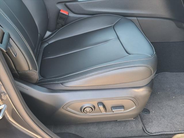 new 2025 Jeep Grand Cherokee car, priced at $44,696