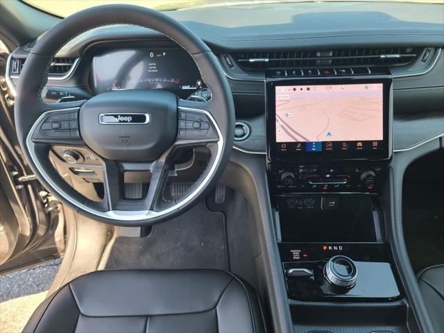 new 2025 Jeep Grand Cherokee car, priced at $44,696