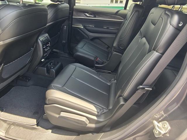 new 2025 Jeep Grand Cherokee L car, priced at $46,608
