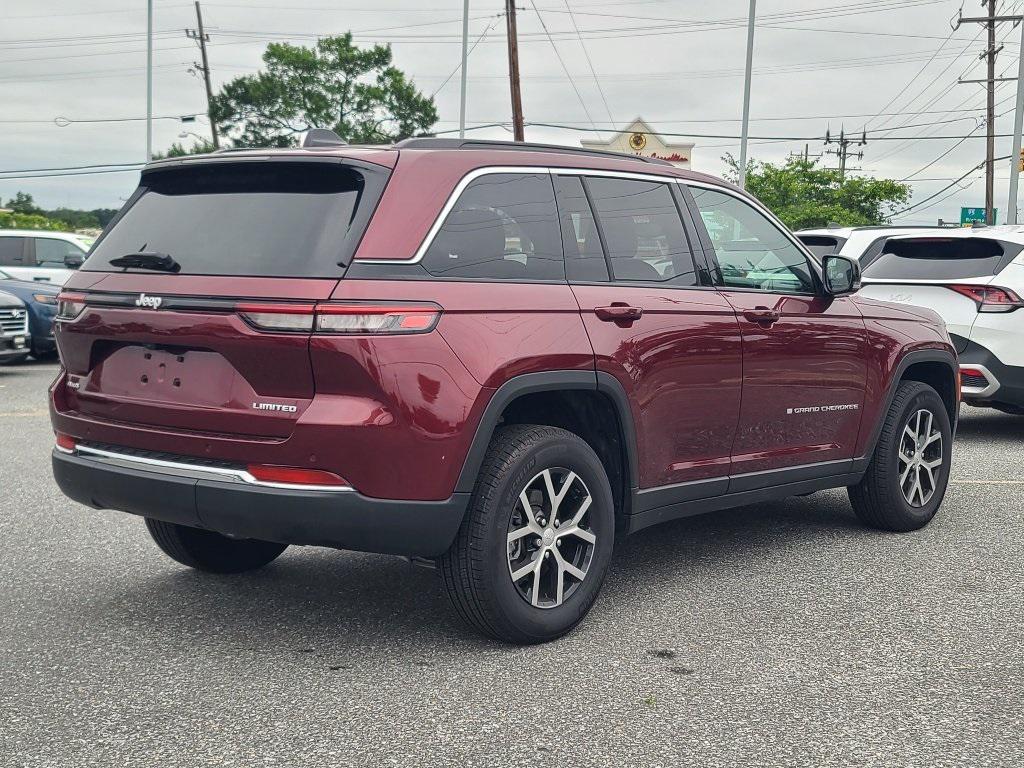 used 2024 Jeep Grand Cherokee car, priced at $36,120