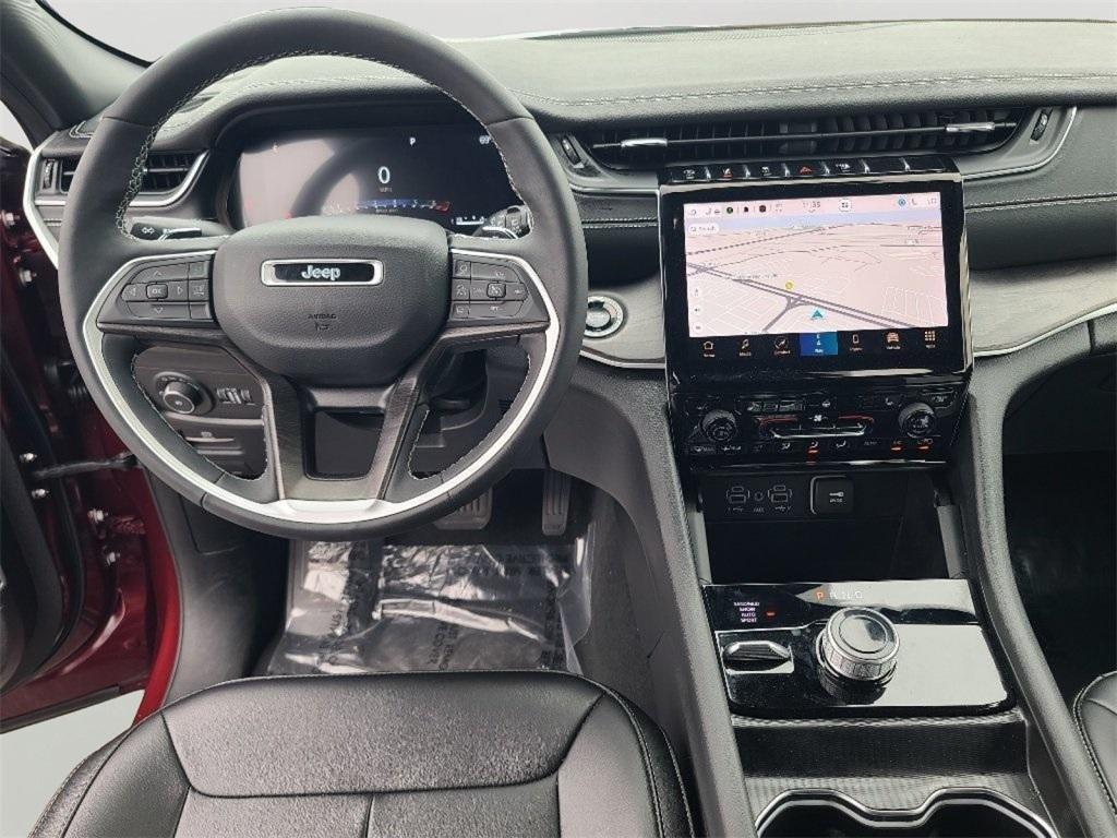 used 2024 Jeep Grand Cherokee car, priced at $35,778