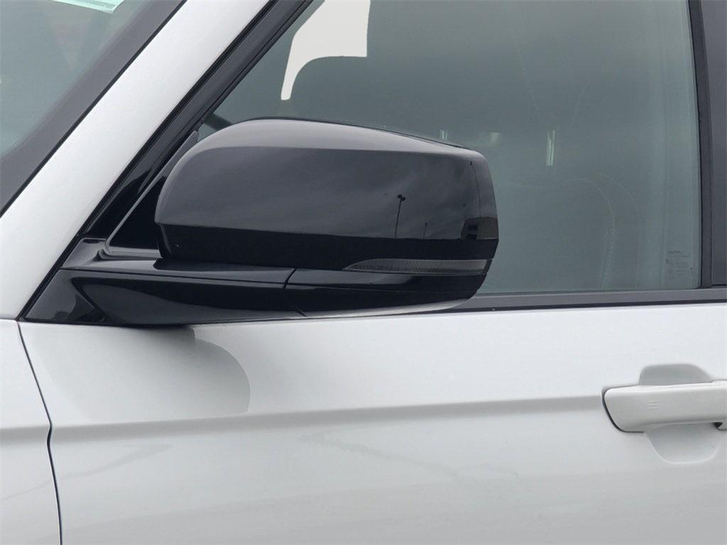 used 2023 Jeep Grand Cherokee car, priced at $25,995