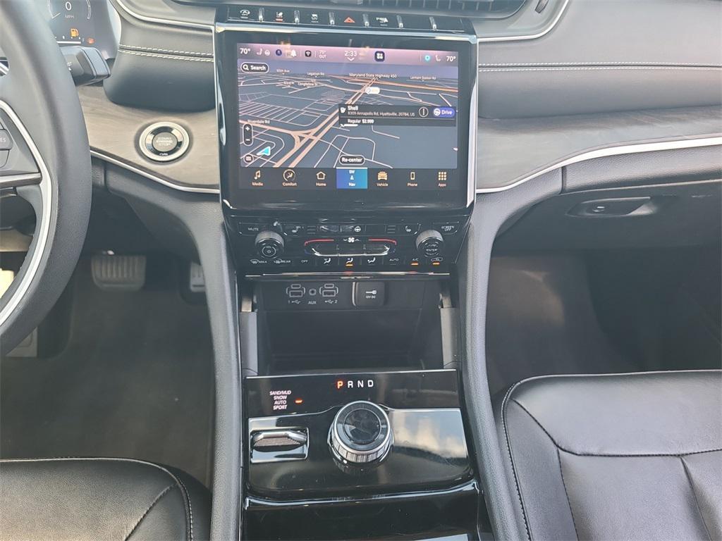 used 2023 Jeep Grand Cherokee car, priced at $27,700