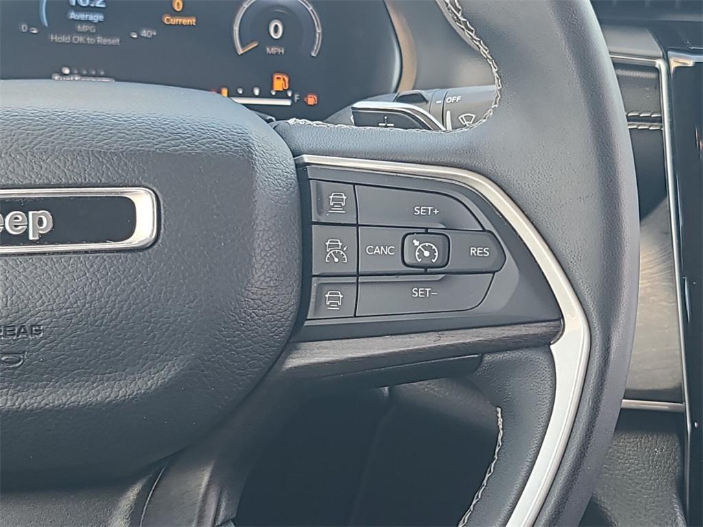 used 2023 Jeep Grand Cherokee car, priced at $27,700