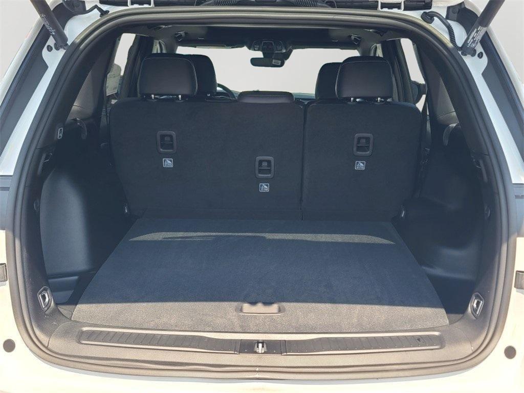 new 2025 Jeep Grand Cherokee car, priced at $42,939
