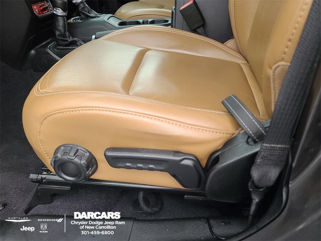 used 2022 Jeep Wrangler Unlimited car, priced at $40,205