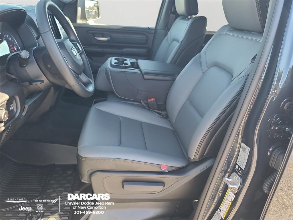 new 2025 Ram 1500 car, priced at $41,995