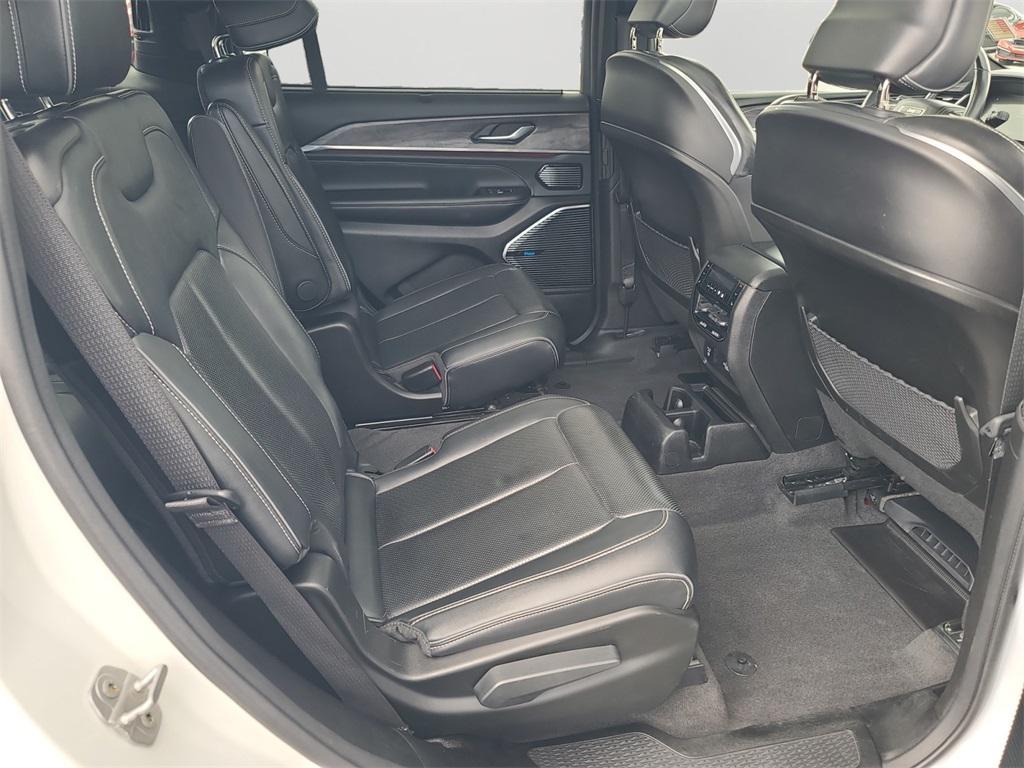 used 2022 Jeep Grand Cherokee L car, priced at $33,226