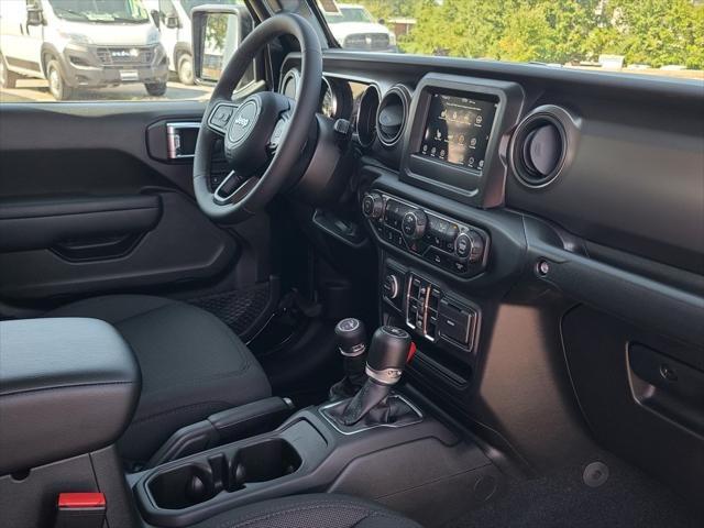 used 2023 Jeep Gladiator car, priced at $37,500